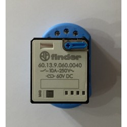 ريليه فندر ٦٠ فولت بالقاعدة