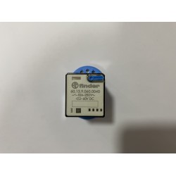 ريليه فندر ٦٠ فولت بالقاعدة