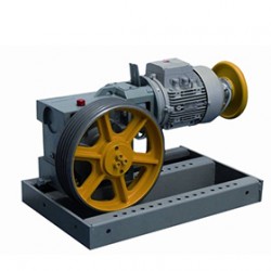 ماكينة تيسن LiftEquipment 2.8 kw حمولة 450 ماكينة تيسن LiftEquipment 2.8 kw حمولة 450